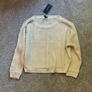 Moon & Madison lightweight beige fall/summer sweater SMALL NWT